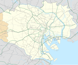 Mapa dos distritos de Tóquio indicando a localização da sede