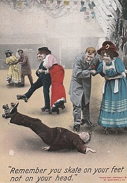 Pessoas patinando em grupo