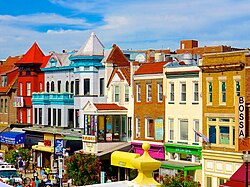 Casas coloridas em Adams Morgan