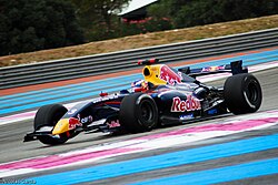 Daniel Ricciardo com uniforme de corrida