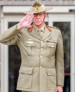 General David Hurley em traje militar