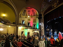 Vista da plateia de um teatro