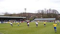 Jogadores do Staines Town em campo