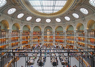 Interior da Biblioteca Nacional da França