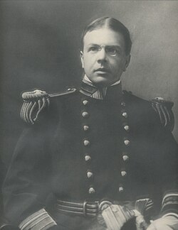Oficial naval